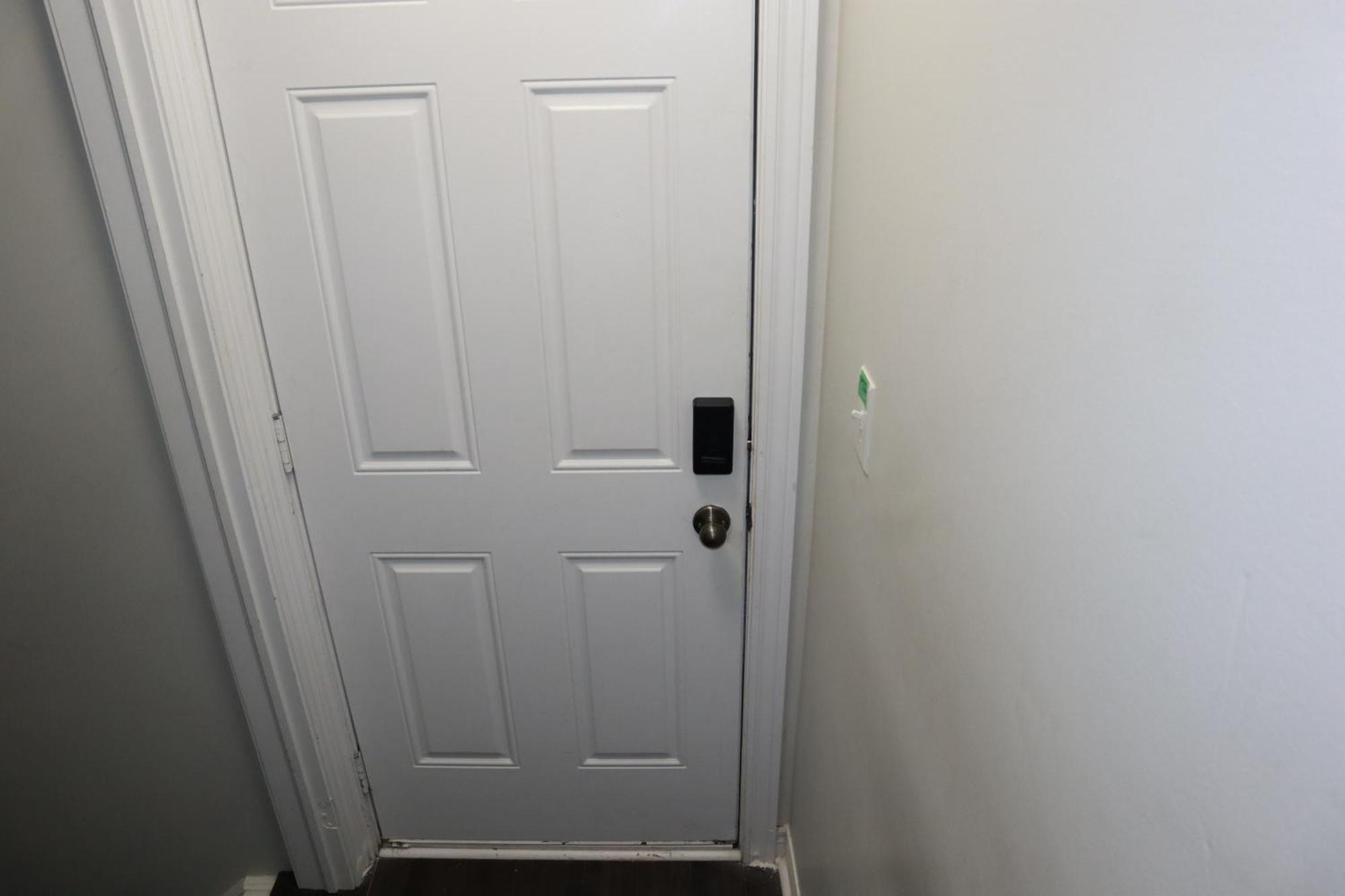 Stunning Furnished 2Bedroom/2Washroom Apartment Brampton Exteriér fotografie