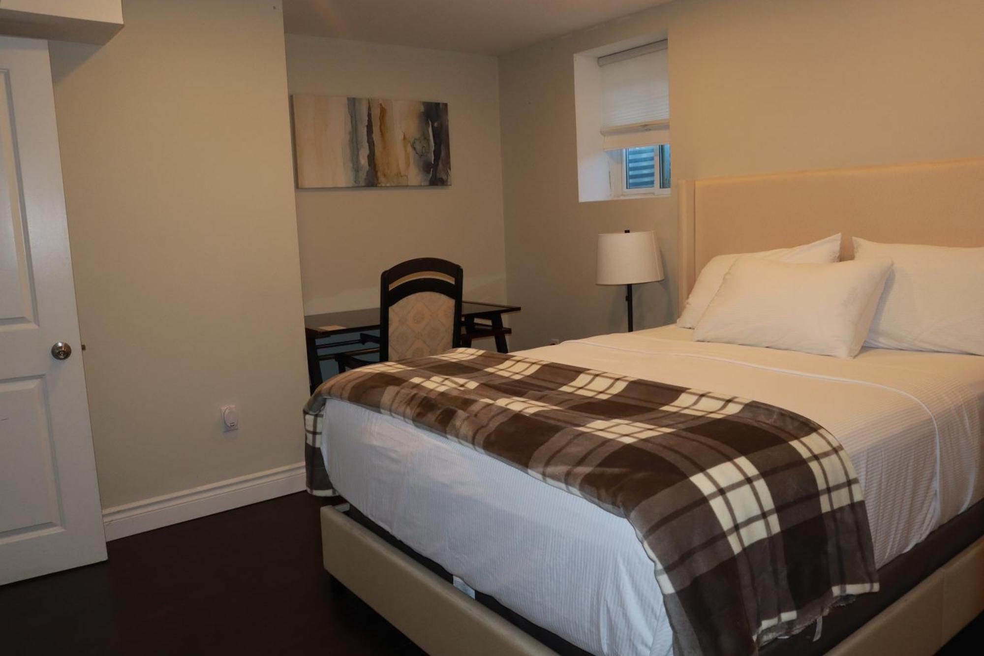 Stunning Furnished 2Bedroom/2Washroom Apartment Brampton Exteriér fotografie