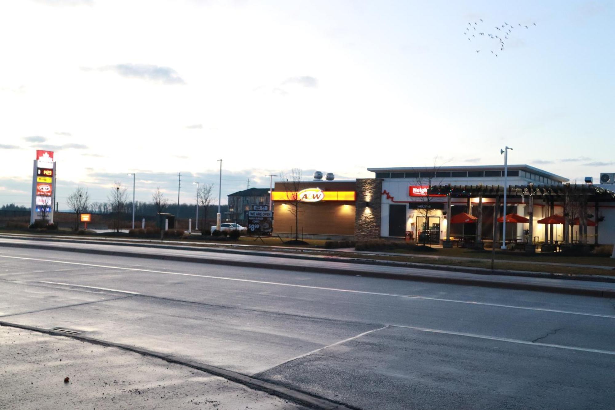 Stunning Furnished 2Bedroom/2Washroom Apartment Brampton Exteriér fotografie